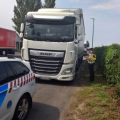Autóbuszokat és tehergépjárműveket ellenőriznek a rendőrök