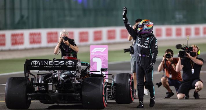 Katari Nagydíj - Hamilton a pole pozícióban