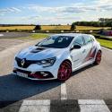 Street Legal – Renault Mégane RS Trophy-R