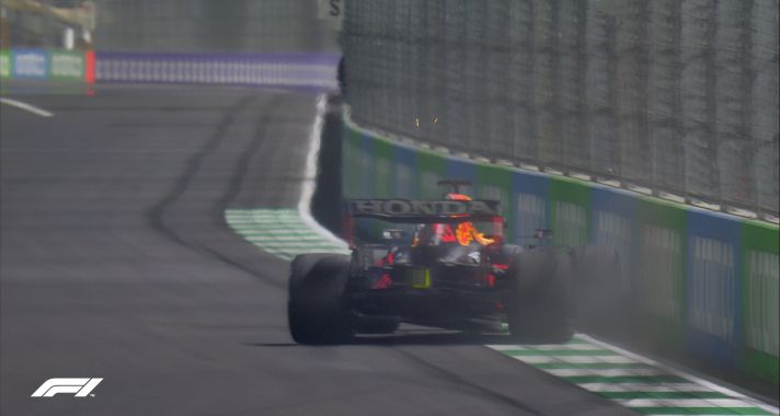 Szaúdi Nagydíj - Hamilton a pole pozícióban