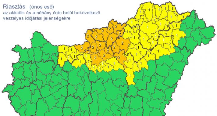 OKF: aki teheti, ne induljon útnak az ónos esővel érintett területeken!