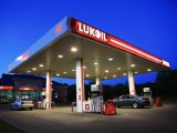 A Molhoz kerülnek a belföldi Lukoil-töltőállomások