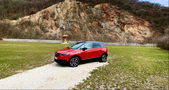 Opel hangulat Peugeot kulccsal – Crossland X 1.5d Ultimate