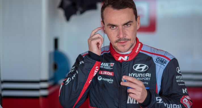 Michelisz a Hyundainál folytatja, új csapattársat kapott