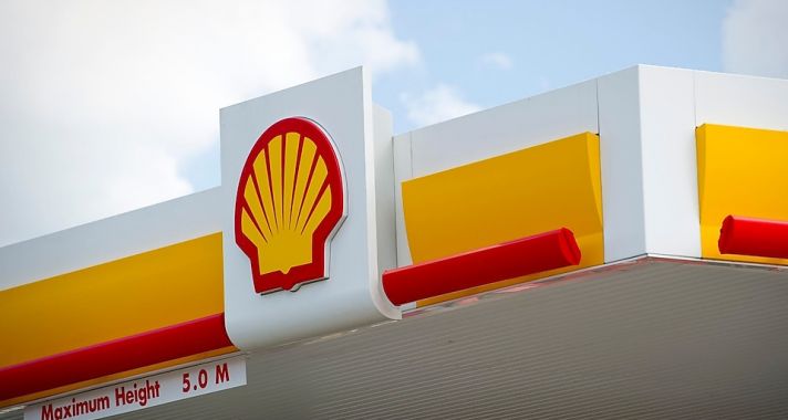 Keddtől tranzakciónként maximum bruttó 50 ezer forint értékben lehet tankolni tíz Shell-kúton