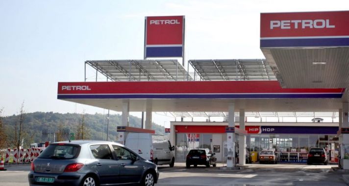 Szlovénia is befagyasztotta az üzemanyagárakat