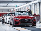 A kabriószezon dinamikusan rajtol: rendelhetővé vált a Mercedes-AMG SL