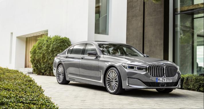 Az új BMW 7 szériának lesz teljesen elektromos változata is!