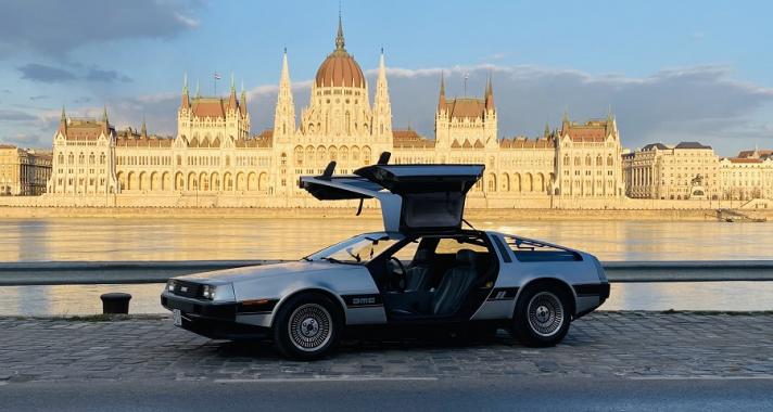 Az időgép, a kokain és az INOX hűtő esete: 1981 DeLorean + VIDEÓ