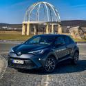 Csak hátra ne kelljen ülni – Toyota C-HR 1.8 Hybrid Executive