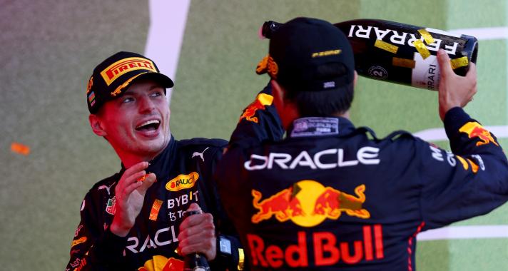 Azeri Nagydíj - Verstappen győzött, mindkét Ferrari kiesett