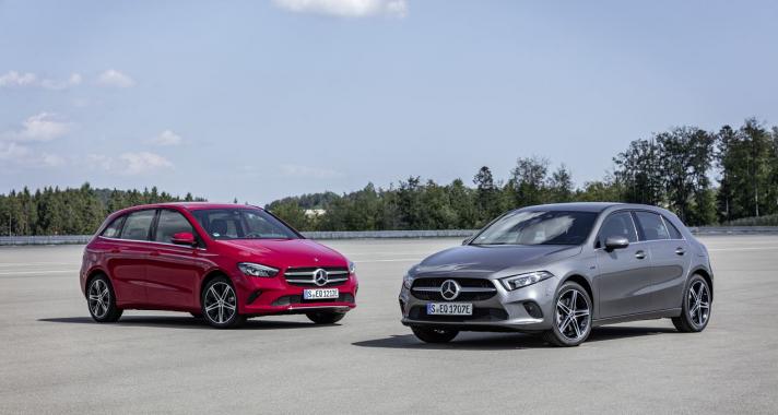 Handelsbatt: megszüntetik az A-, és a B-osztályú Mercedesek gyártását
