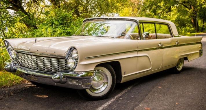 Baltával faragott V8-as cirkáló: 1960 Lincoln Premiere + VIDEÓ