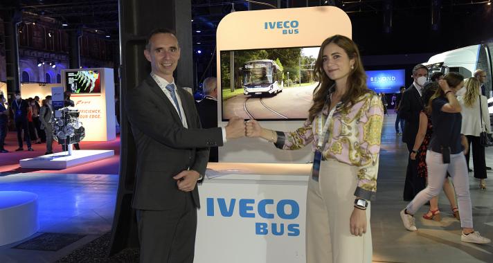 Az IVECO BUS és a VIA egyetértési nyilatkozatot ír alá a jövőbeni együttműködés feltérképezéséhez