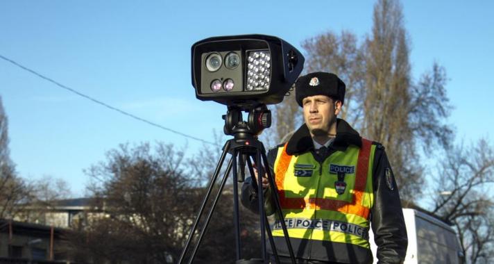 A rendőrök 2022. augusztus 8-14. között fokozottan ellenőrzik a megengedett legnagyobb sebesség betartását Magyarország közútjain