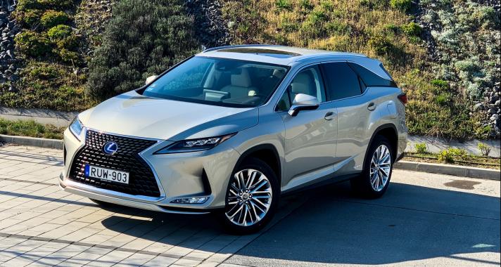 Face App japán módra – Lexus RX L 450h