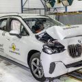 Az új BMW X1 és az új BMW 2-es Active Tourer is a legmagasabb, ötcsillagos minősítést érte el a Euro NCAP töréstesztjein