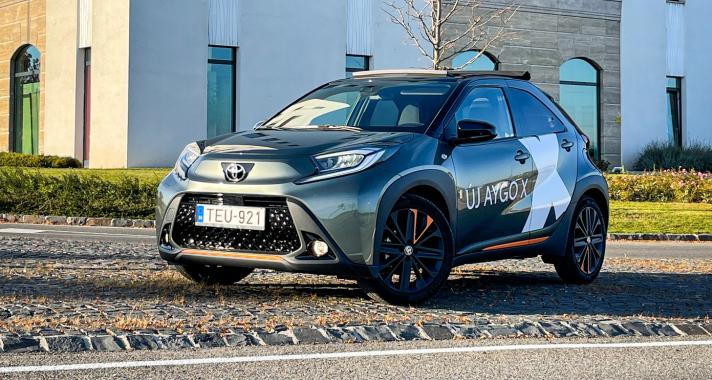 Vehetnék nagyobbat, talán jobbat is, de nekem ez kell – Toyota Aygo X Limited JBL Canvas