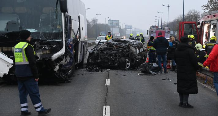 Halálos baleset történt a Ferihegyi repülőtérre vezető úton