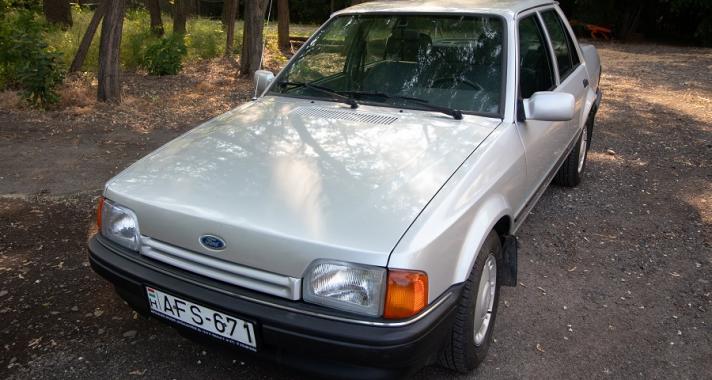 Az autókímélés csúcsa: Egy tulajjal 1989-től a nyugdíjig  – 1989 Ford Orion + VIDEÓ