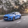 Az új Puma ST Powershift hibrid, automata hajtáslánccal bővíti az élvezetesen vezethető Fordok kínálatát