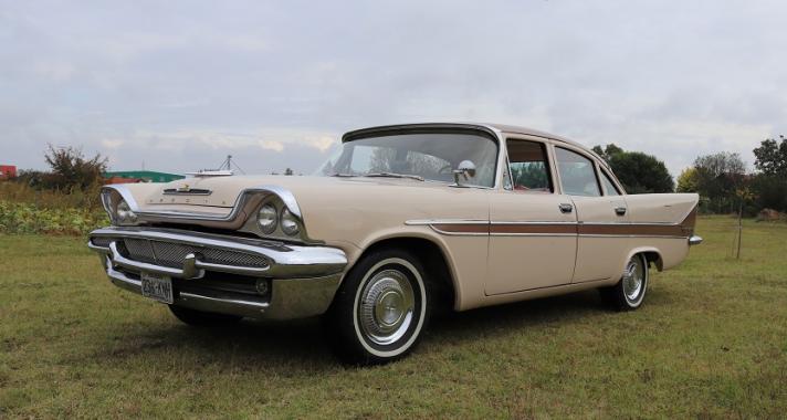 A 280 lovas nevadai lángcsóva: 1958 DeSoto Firesweep + VIDEÓ