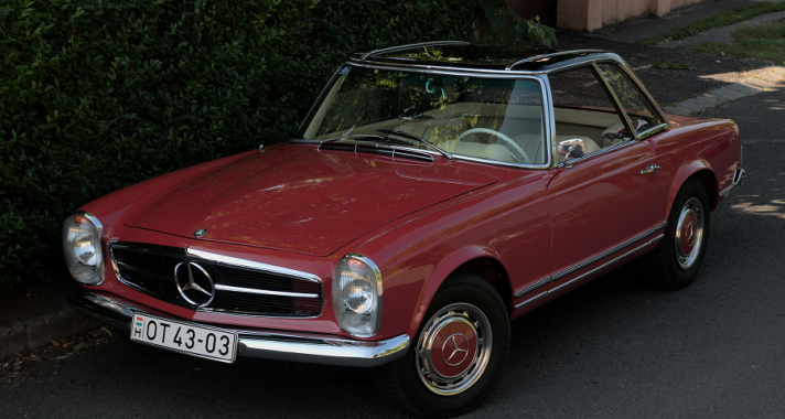 A 2,8 literes német szentély - 1967 Mercedes-Benz 280SL Pagoda + VIDEÓ