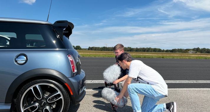 Egyedülálló hangzásvilágot kap a MINI új, tisztán elektromos meghajtású modellcsaládja