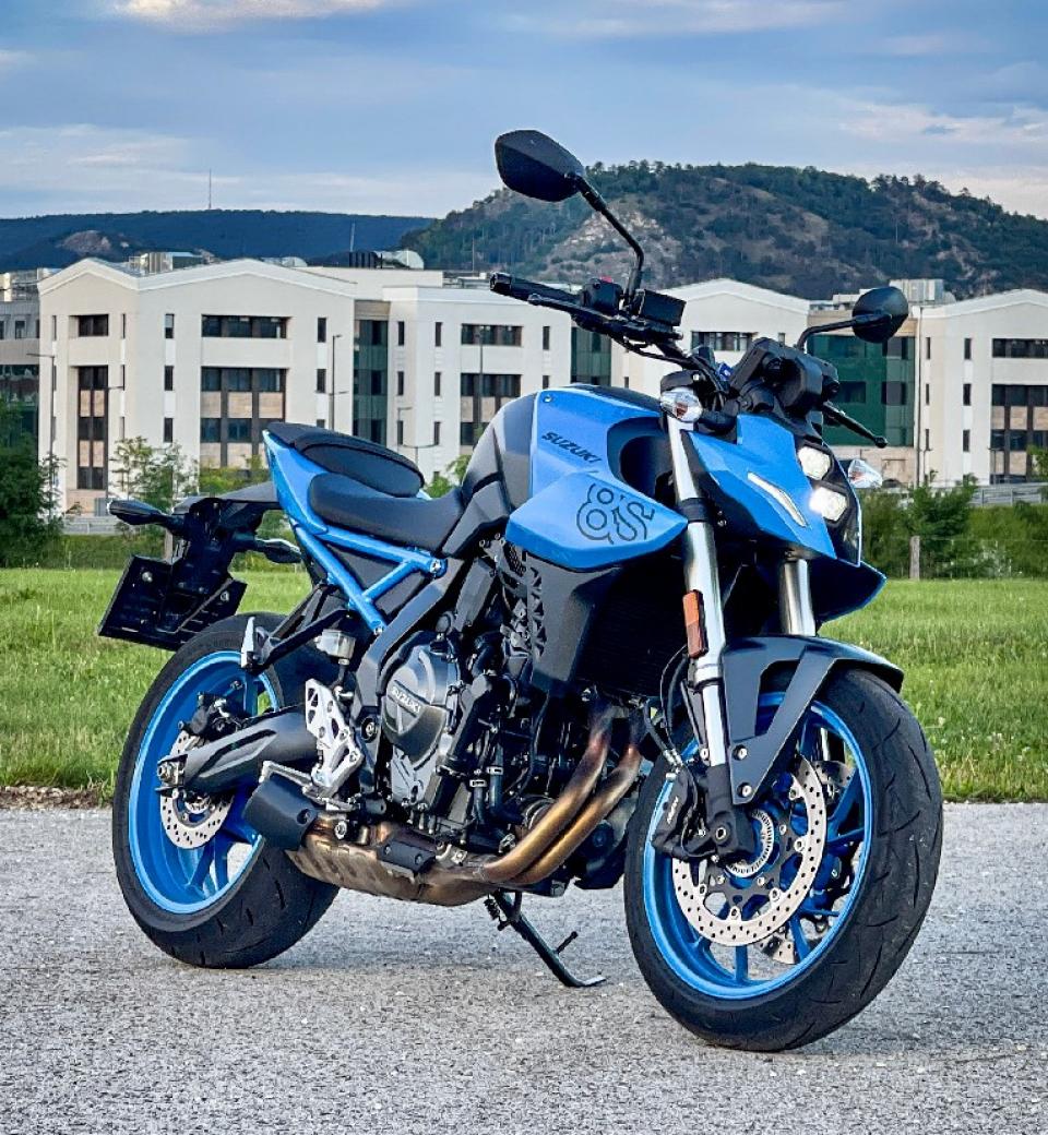 Élmény, játék, szórakozás – Suzuki GSX-8S