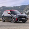 Kisportolt megjelenés és maximális teljesítmény: az új MINI John Cooper Works Countryman