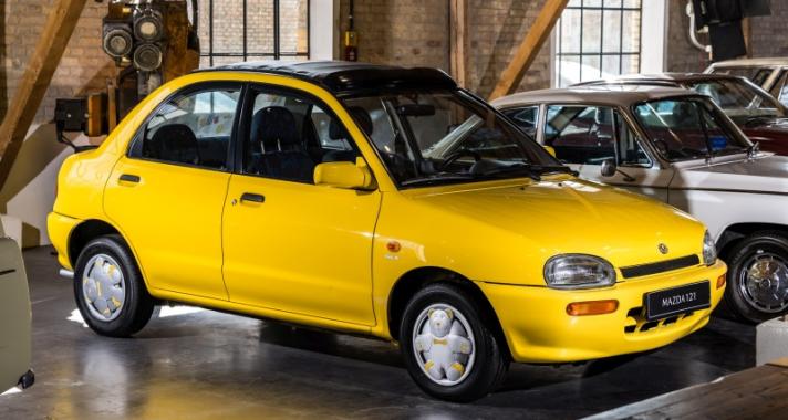 MAZDA 121 GOLDY, LIMITÁLT KIADÁSBAN