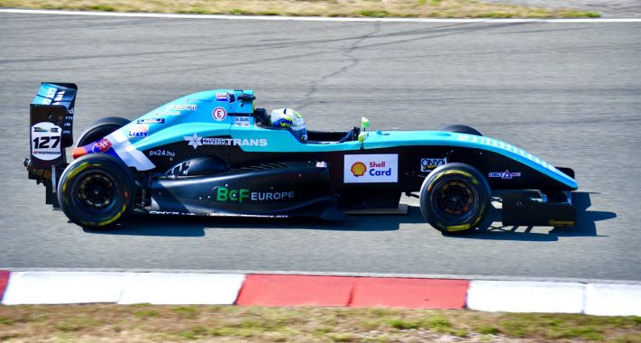 Grobnikban is dobogón a Kermor Motorsport pilótái
