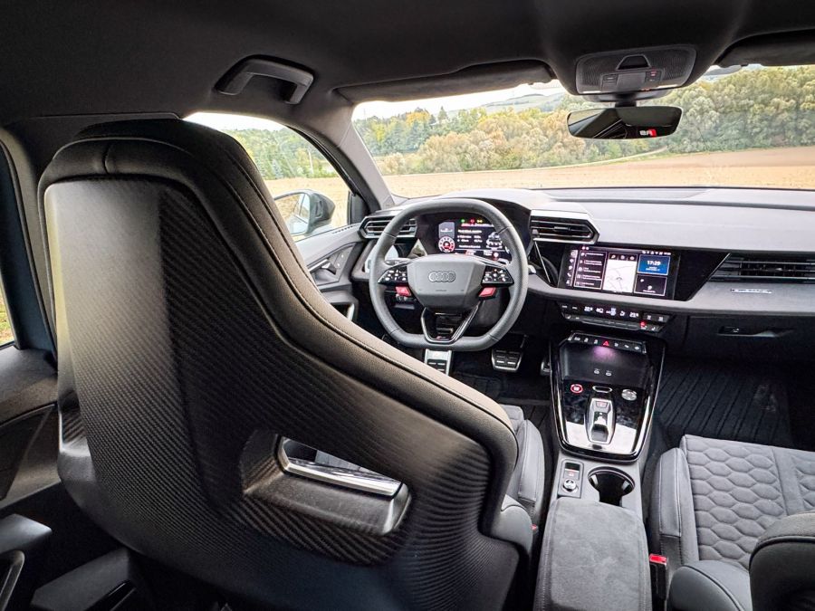 A dicsőséges rally múlt tovább él benne – Audi RS3 - Autó & Motor - MOBILITY - 