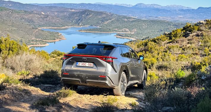 Elektromos forradalom a Gibraltár árnyékában - Dél-Andalúz kaland az új Toyota bZ4X-szel