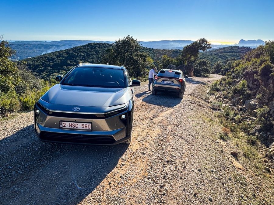 Elektromos forradalom a Gibraltár árnyékában - Dél-Andalúz kaland az új Toyota bZ4X-szel - Autó & Motor - MOBILITY - toyota, toyota bz4x, új toyota, új toyota bz4x, 