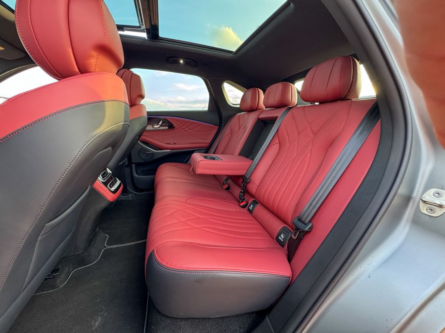 Luxus Elérhető Áron: Omoda 9 SHS Teszt - Autó & Motor - MOBILITY - Omoda, Omoda 9, Omoda 9 SHS, Omoda 9 SHS Teszt, 