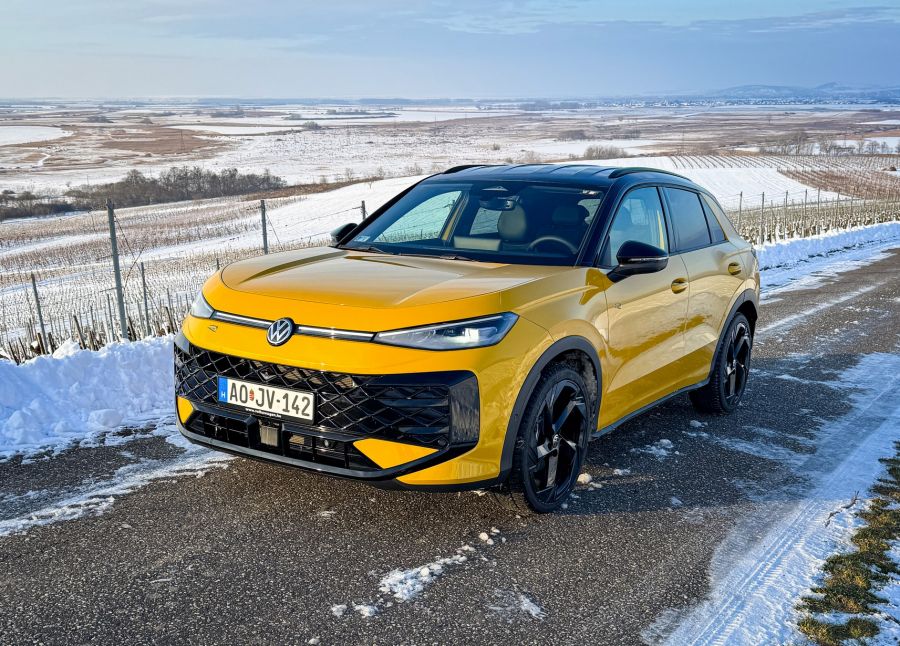 Hó-Roc: Téli kaland az új Volkswagen T-Roc volánja mögött - Autó & Motor - MOBILITY - Graefl Major, Minaro Hotel MGallery, új Volkswagen T-Roc, 