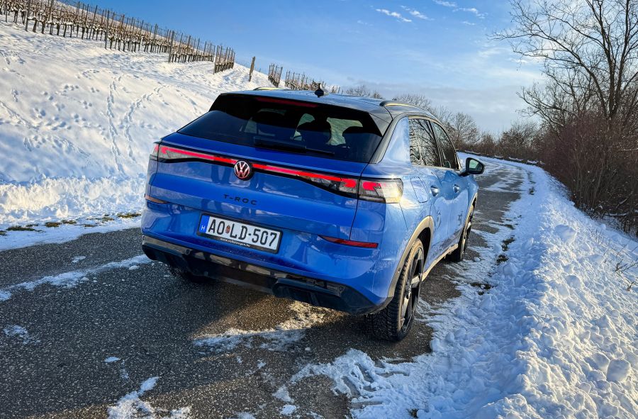 Hó-Roc: Téli kaland az új Volkswagen T-Roc volánja mögött - Autó & Motor - MOBILITY - Graefl Major, Minaro Hotel MGallery, új Volkswagen T-Roc, 