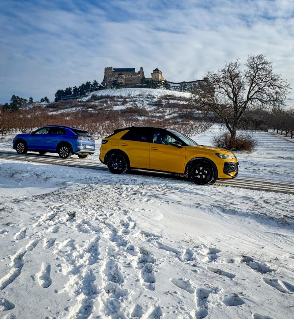 Hó-Roc: Téli kaland az új Volkswagen T-Roc volánja mögött