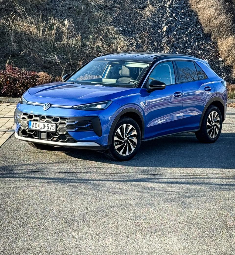 Ezt nevezem selymes járásnak – Teszten az új Volkswagen T-Roc Life