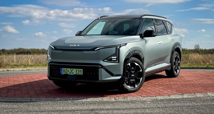 Prémium vetélytárs: KIA EV5 GT-Line Long Range teszt