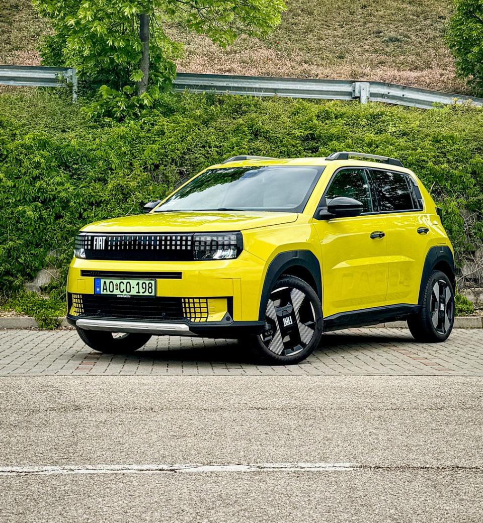 Különc kis kocka: Teszteltük az új, elektromos Fiat Grande Pandát