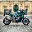 Ilyen lehet lézerkarddal kaszabolni! – BMW M 1000 XR teszt (2026)
