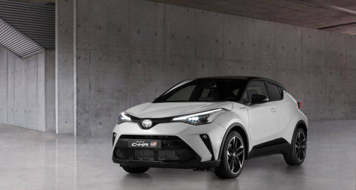 Jön a Toyota C-HR GR SPORT és C-HIC