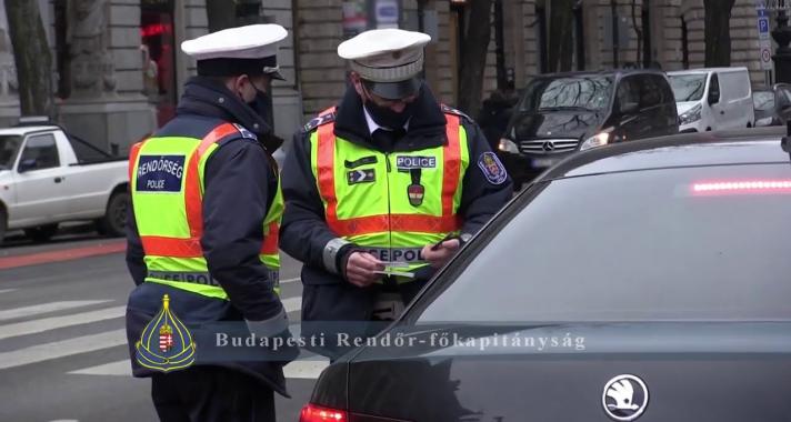 Ellenőrzés a buszsávban! Videó