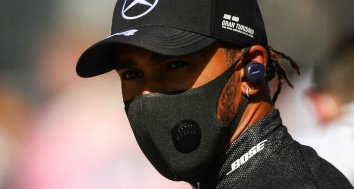 F1: Hamilton hosszabbított