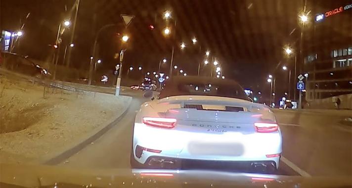 Porsche a halványzöldben! Pofátlanság videón