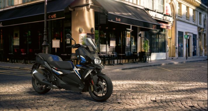 A BMW Motorrad bemutatja az új BMW C 400 X és C 400 GT modelleket