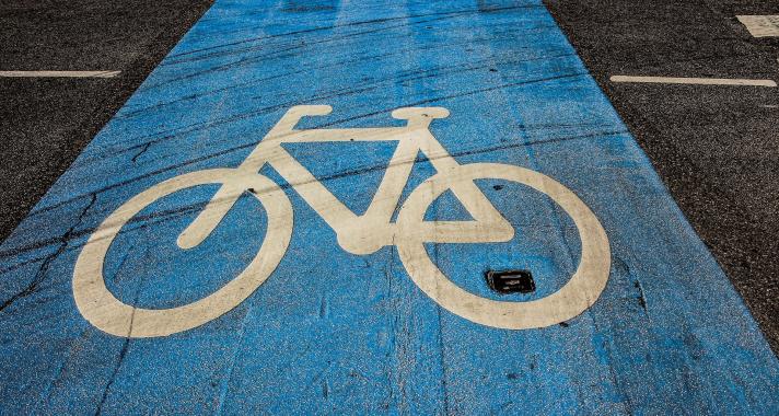 Kerékpárút: bringával nem kötelező?