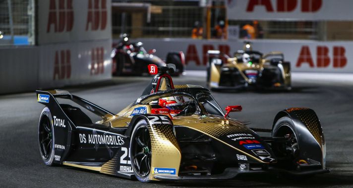 Az új DS E-TENSE FE21 megnyerte legelső E-Prix-jét Jean-Éric Vergne-nyel a volánja mögött